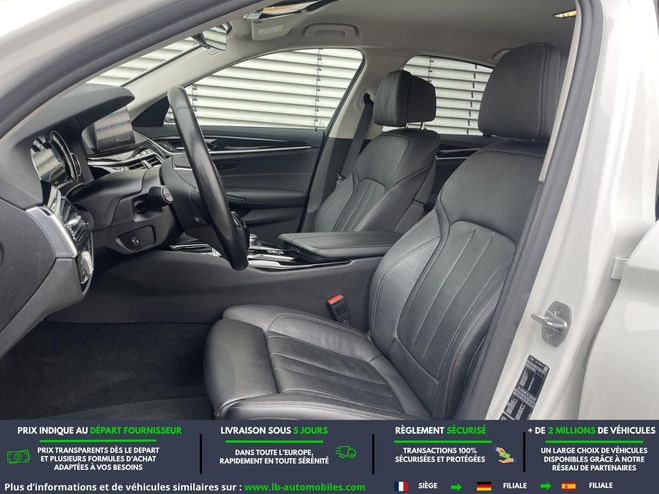 BMW Serie 5 530d 265 ch BVA Blanc de 2019