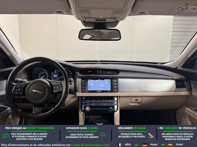 Jaguar XF 180 ch BVA Noir M�tallique de 2018