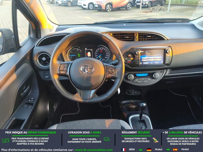 Toyota Yaris HYBRIDE 100ch Gris M�tallique de 2019