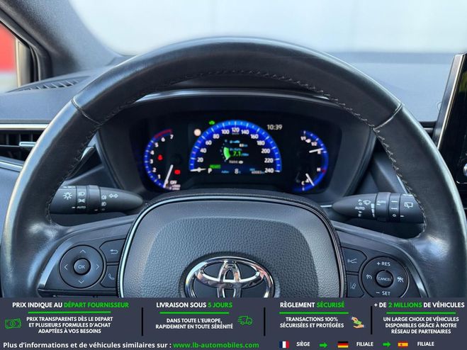 Toyota Corolla Hybride 122 ch BVA Rouge M�tallique de 2020