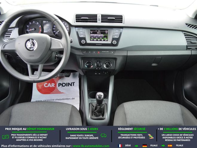 Skoda Fabia 1.0 MPI 60 ch BVM Bleu M�tallique de 2018