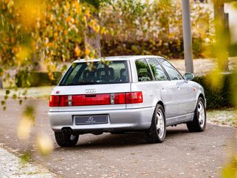 Audi RS2