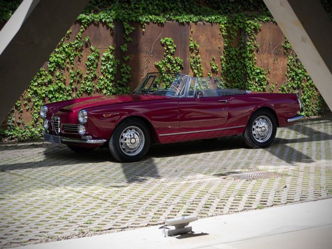 Alfa romeo 2600 Touring Superleggera Violetta de 1966
