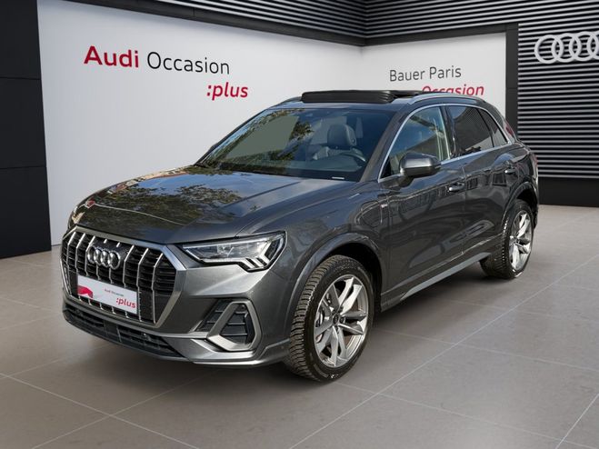 Audi Q3 45 TFSIe 245 ch S tronic 6 S line Gris de 2024