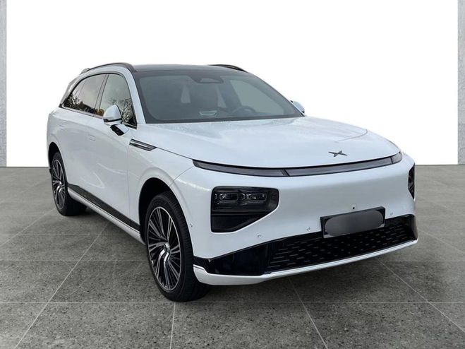 Xpeng G9 - 551 - 98 kWh AWD Performance PHASE 1 BLANC de 2024