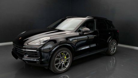 Porsche Cayenne 3.0i V6 - 304 - BVA Tiptronic S 2017 E-H 2019 d'occasion a Ozoir-la-Ferri�re (77)