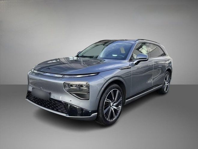 Xpeng G9 - 551 - 98 kWh AWD Performance PHASE 1 GRIS de 2024
