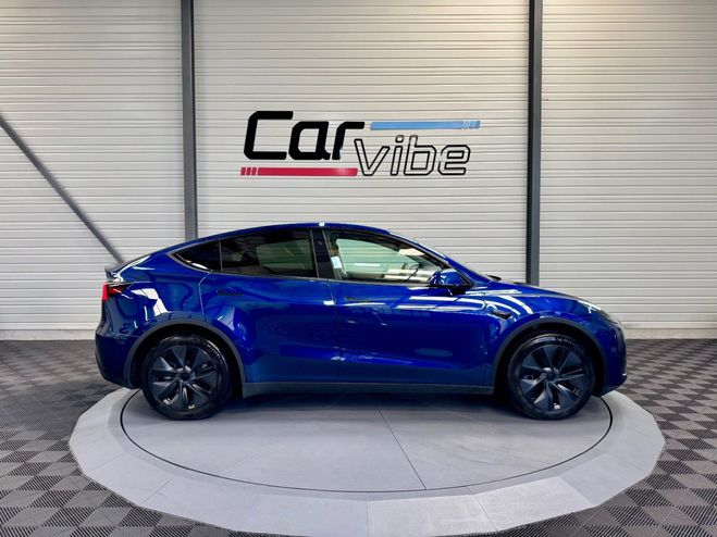 Tesla Model Y Standard RWD - AUTOPILOT - BLEU M�TALLIS Bleu de 2025