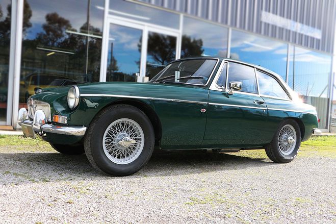 MG MGB GT vert de 1968
