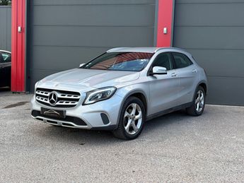  Voir d&eacute;tails -Mercedes Classe GLA 220 d 7-G DCT 4-Matic Sensation &agrave; Gevrey-Chambertin (21)