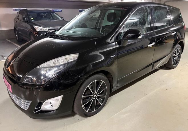 Renault Grand Scenic 2.0 140ch CVT Bose 5pl 09-2011 suivi   v Noir de 2011