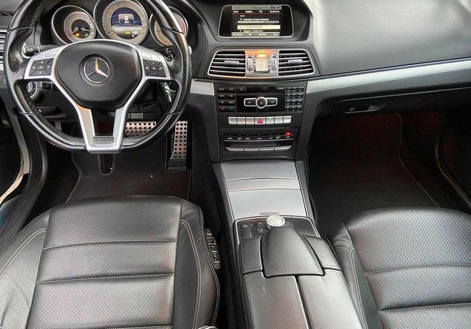 Mercedes Classe E 220 CDI 170ch AMG BVA 7G Toit Pano Harma Blanc de 2013