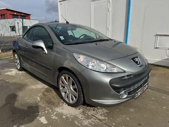  Voir d&eacute;tails -Peugeot 207 CC 1.6 THP 150 &agrave; Cournon-d'Auvergne (63)