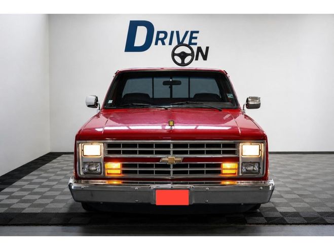 Chevrolet Silverado V8 5.7L (350ci) INJECTION 210CH ROUGE FONCE de 1987