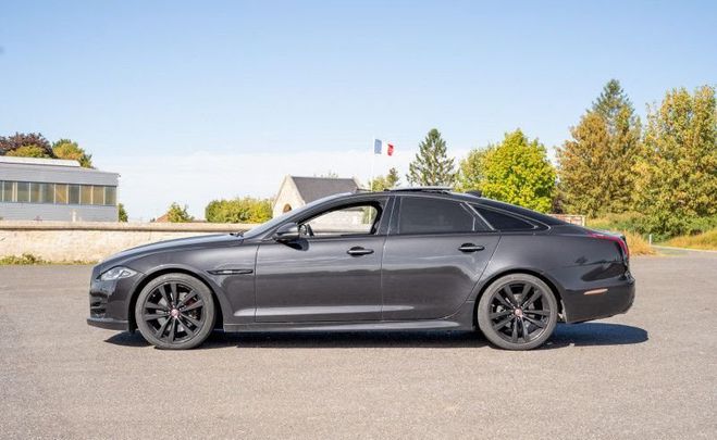 Jaguar XJ 3.0D V6 300CH PORTFOLIO Noir de 2017