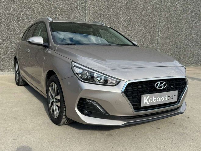 Hyundai I30 SW 1.6 CRDi 116cv-CARPLAY-CAPTEURS-AC-BT Gris M�tallis� de 