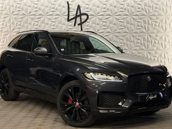 Jaguar F Pace