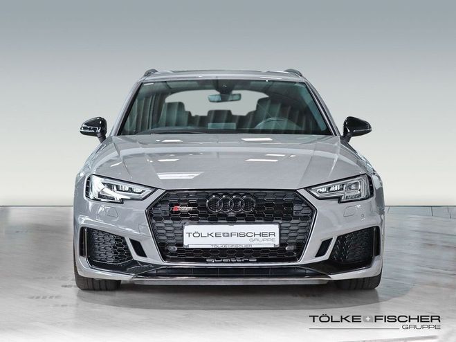 Audi RS4 / Keyless / Si�ges massants / Echappemen Gris nardo de 2019