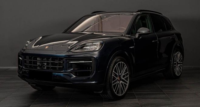 Porsche Cayenne E-Hybrid 470PS bleu de 2000