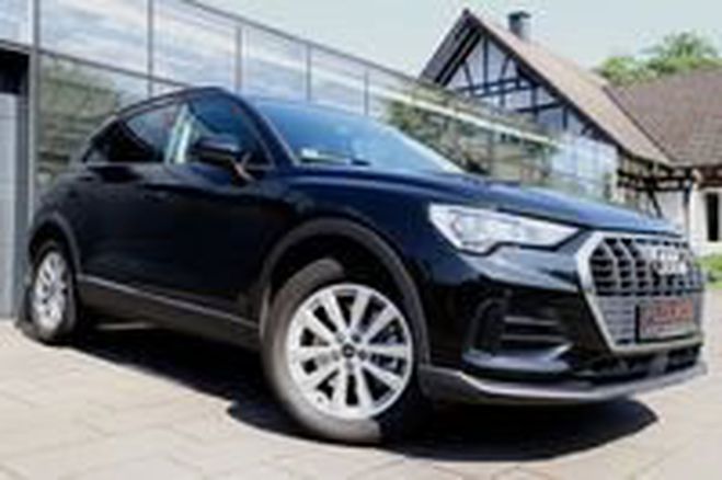 Audi Q3 45 TFSI E NAVI KAMERA BUSINESS Noir M�tallique de 2021