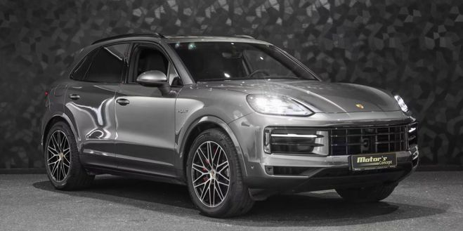 Porsche Cayenne S E-HYBRID Gris m�tallis� de 2024
