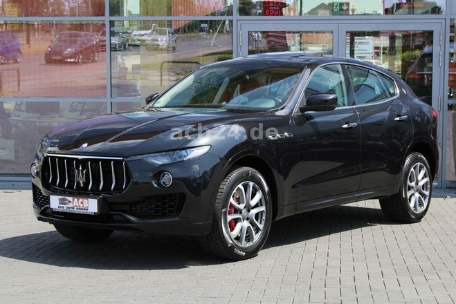 Maserati Levante S Q4 ACC*Pano*Business Plus*RFK*Garantie Noir de 2017