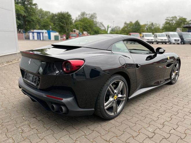 Ferrari Portofino 3.9 T V8, JBL, M�MOIRE, C�RAMIQUE / Gara Noir de 2018