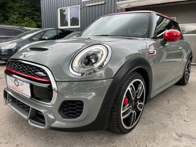 Mini Cooper JOHN/COOPER/WORKS/ Automatik/ GPS/ 231 c Grise de 2015