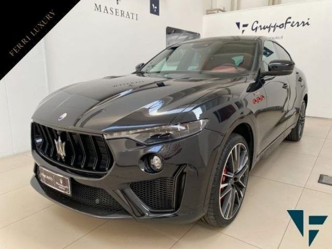 Maserati Levante V8 580 CV AWD Trofeo / Garantie Noir de 2021