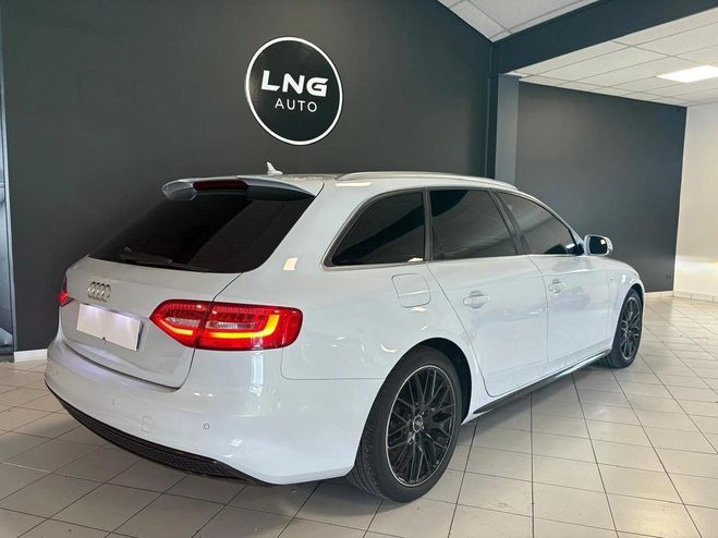 Audi A4 (B8) Avant 2.0l TDI 150ch S-line 2016 Blanc de 2016