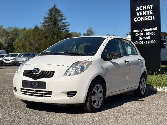 Toyota Yaris II 1.4 - 90 D-4D Gris de 2008