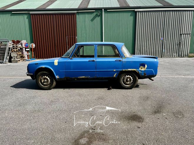Alfa romeo Giulia 1.6 Super Nuova � restaurer bleu de 1978