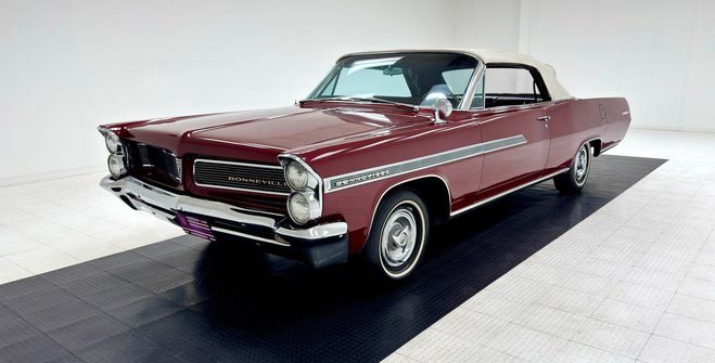 Pontiac Bonneville Convertible Bordeaux de 1963