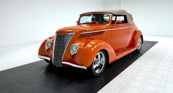  Voir d&eacute;tails -Ford Deluxe 85 Cabriolet &agrave; Paris (75)