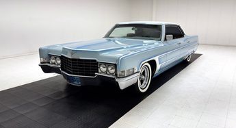 Cadillac Sedan DeVille