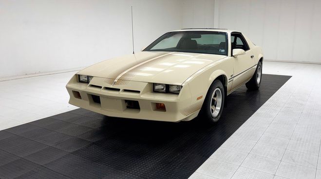 Chevrolet Camaro ZF Sport Coupe Creme de 1984