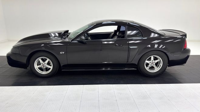 Ford Mustang GT Hardtop Noir de 2000
