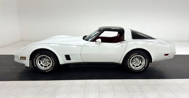 Chevrolet Corvette Coupe Blanc de 1981