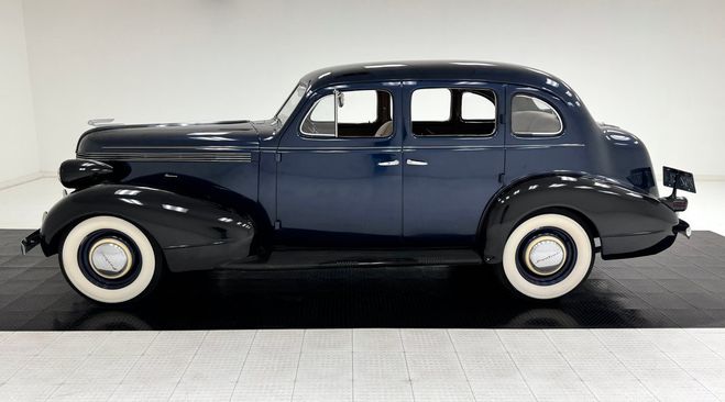 Pontiac Silver Streak Silverstreak DeLuxe 4 Door Sedan Bleu de 1937