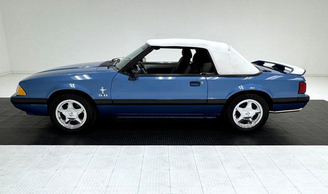 Ford Mustang LX Convertible Bleu de 1989