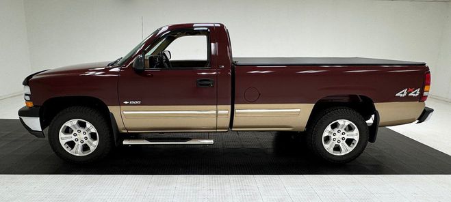 Chevrolet Silverado 1500 LS 4x4 Long Bed Pickup Bordeaux de 1999