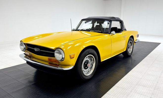 Triumph TR6 Roadster Jaune de 1972