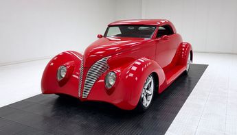  Voir d&eacute;tails -Ford Deluxe 85 Roadster &agrave; Paris (75)