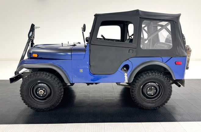 Jeep CJ5 Renegade Bleu de 1970