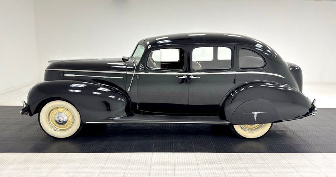 Autres marques Hudson Series 95 Country Club 8 Noir de 1939