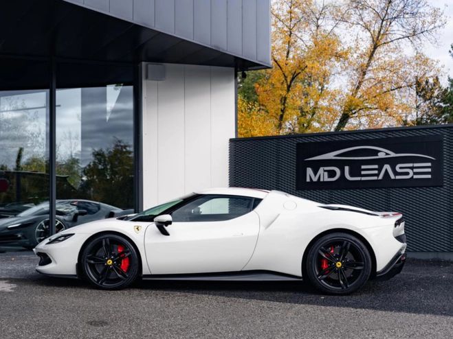 Ferrari 296 GTB 3.0 Turbo V6 Hybride 830 ch Blanc de 2022