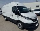 Iveco Daily 35S18H A8 V12 à Mions (69) Iveco Daily 35S18H A8 V12 à Mions (69)