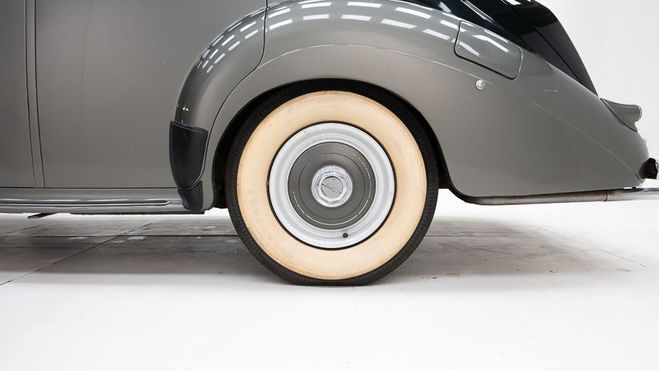 Bentley R-Type Standard Steel Saloon '54  de 1954