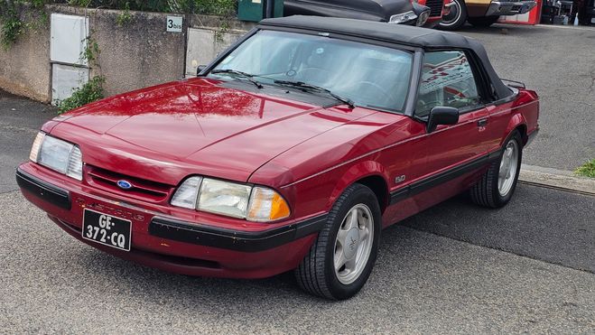 Ford Mustang LX Convertible V8 5.0L HO Bordeaux de 
