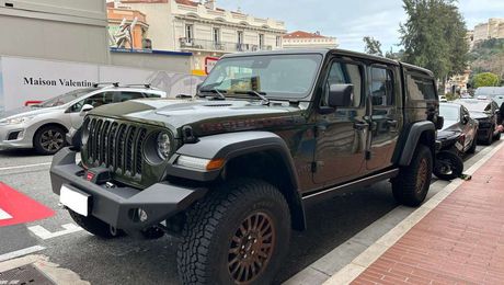 Jeep Gladiator 3.6 V6 RUBICON 4WD 2022 d'occasion a Monaco (98)